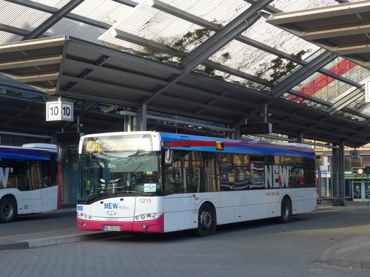 (157'311) - M�Bus, M�nchengladbach - Nr. 1215/MG-YD 1215 - Solaris am 22. November 2014 beim Hauptbahnhof M�nchengladbach