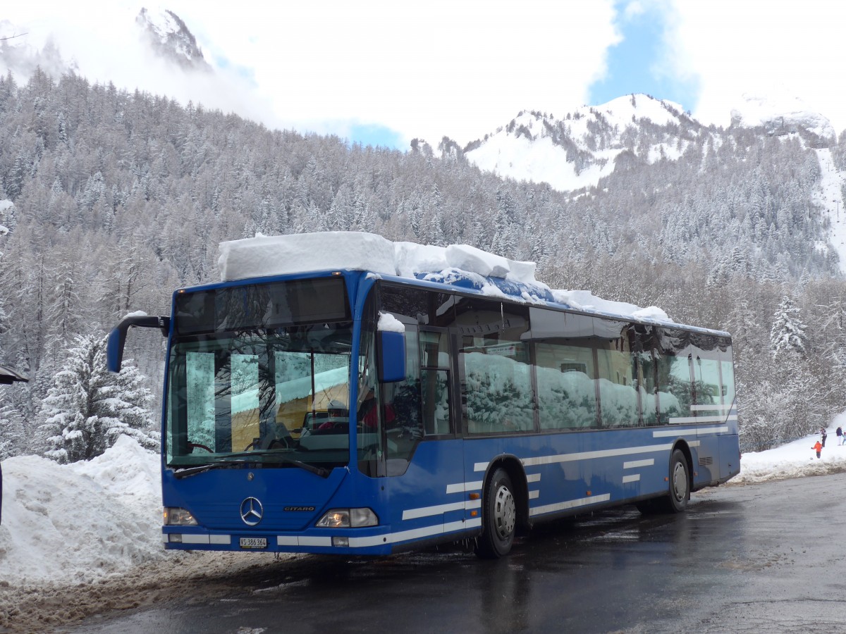 (157'985) - Buchard, Leytron - VS 386'364 - Mercedes (ex AFA Adelboden Nr. 91; ex AFA Adelboden Nr. 2) am 28. Dezember 2014 in Ovronnaz, La Crois�e