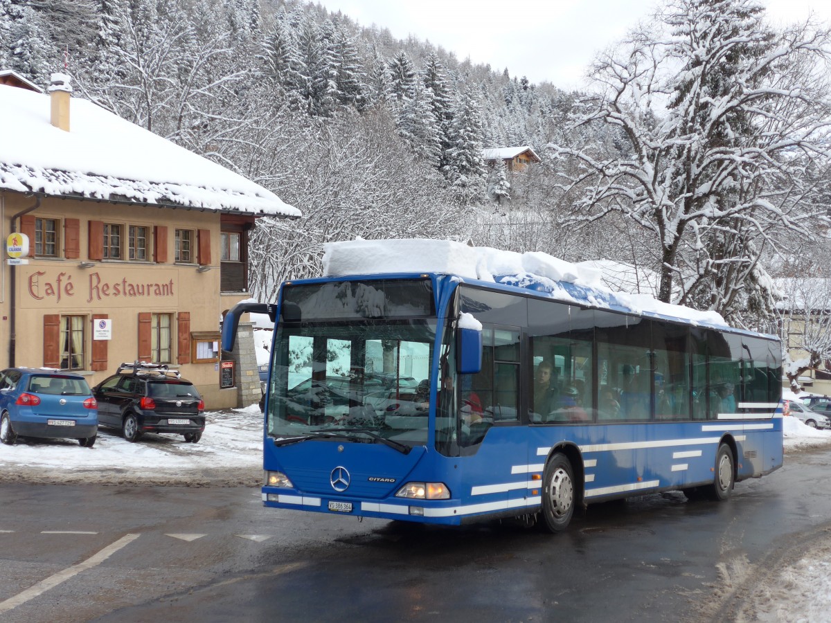 (157'991) - Buchard, Leytron - VS 386'364 - Mercedes (ex AFA Adelboden Nr. 91; ex AFA Adelboden Nr. 2) am 28. Dezember 2014 in Ovronnaz, La Crois�e