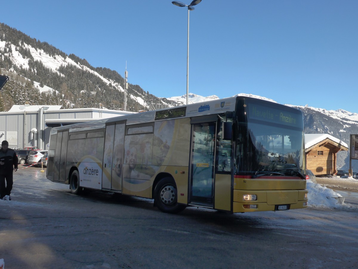 (158'067) - Buchard, Leytron - Nr. 92/VS 84'253 - MAN (ex TN Neuch�tel Nr. 224) am 1. Januar 2015 in Anz�re, T�l�cabine