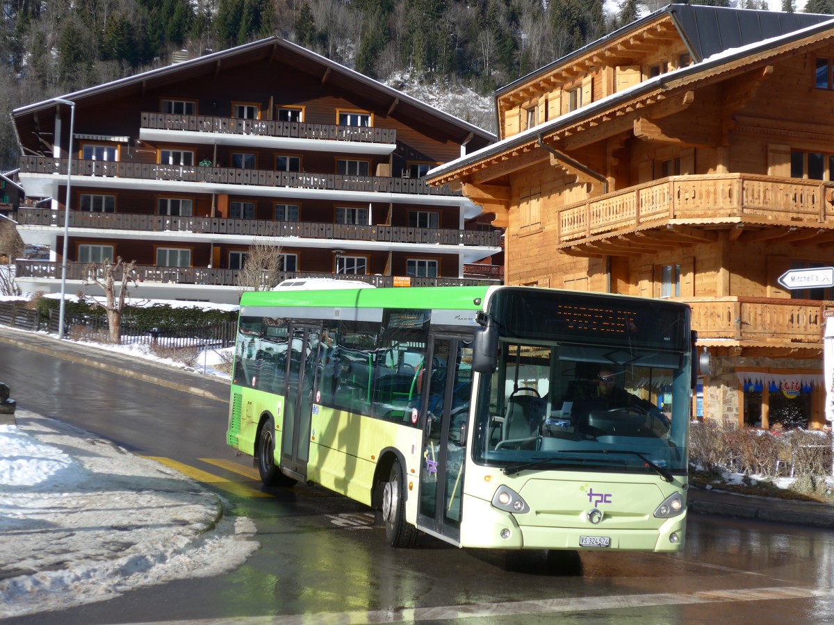 (158'121) - TPC Aigle - VS 324'574 - Irisbus am 2. Januar 2015 beim Bahnhof Champ�ry