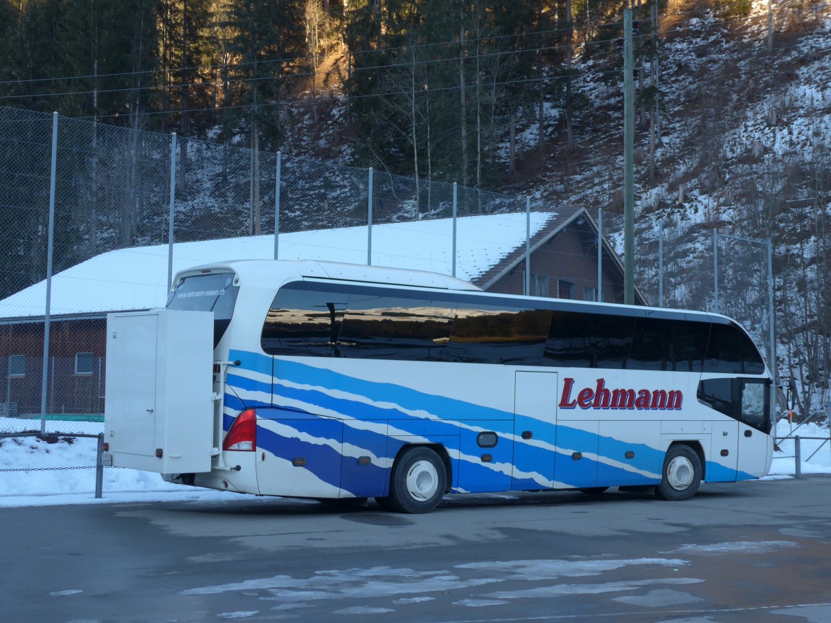 (158'239) - Lehmann, Studen - BE 62'197 - Neoplan am 5. Januar 2015 in St. Stephan, Mehrzweckgeb�ude
