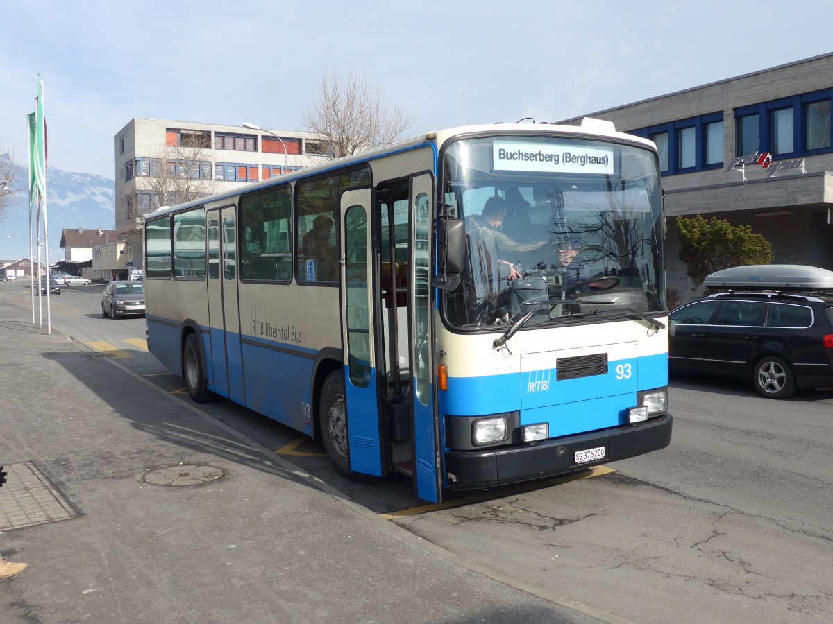(158'711) - RTB Altst�tten - Nr. 93/SG 376'200 - NAW/Lauber (ex R.G.V. Autobus, Stabio; ex AMSA Chiasso Nr. 23; ex AWA Amden Nr. 3) am 14. Februar 2015 beim Bahnhof Buchs