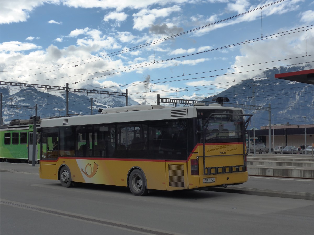 (158'768) - TPC Aigle - VD 1174 - MAN/G�ppel am 15. Februar 2015 beim Bahnhof Aigle