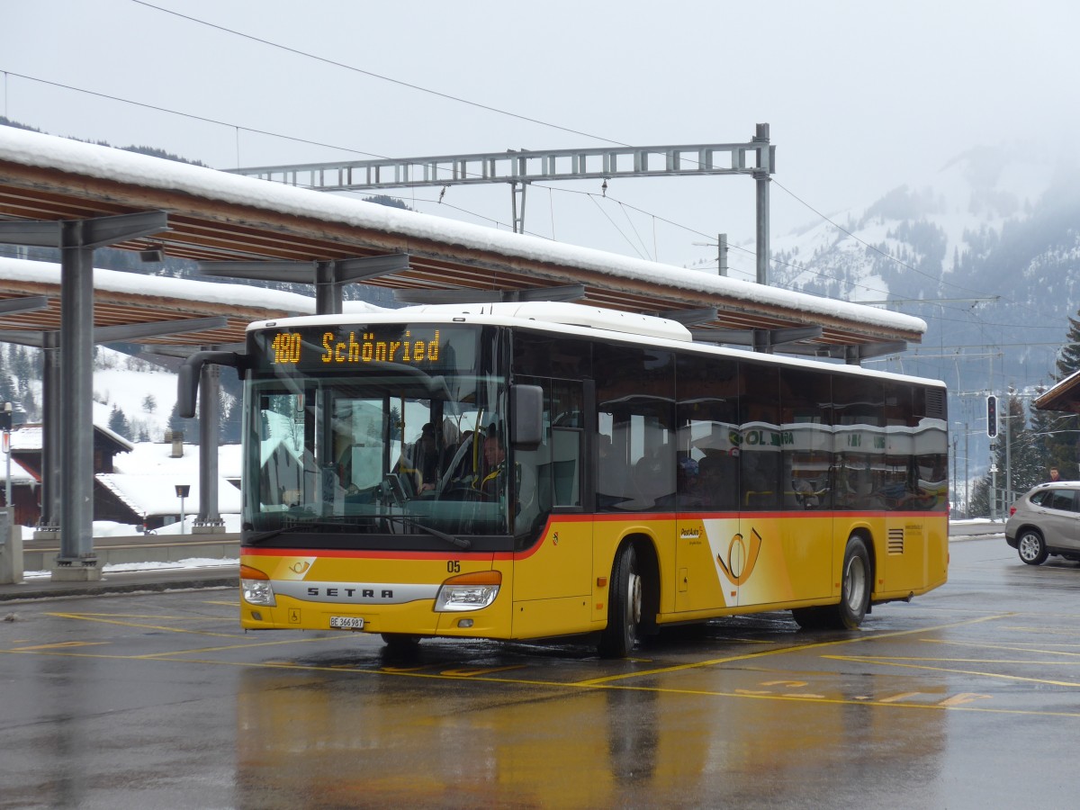 (158'880) - K�bli, Gstaad - Nr. 5/BE 366'987 - Setra am 23. Februar 2015 beim Bahnhof Gstaad