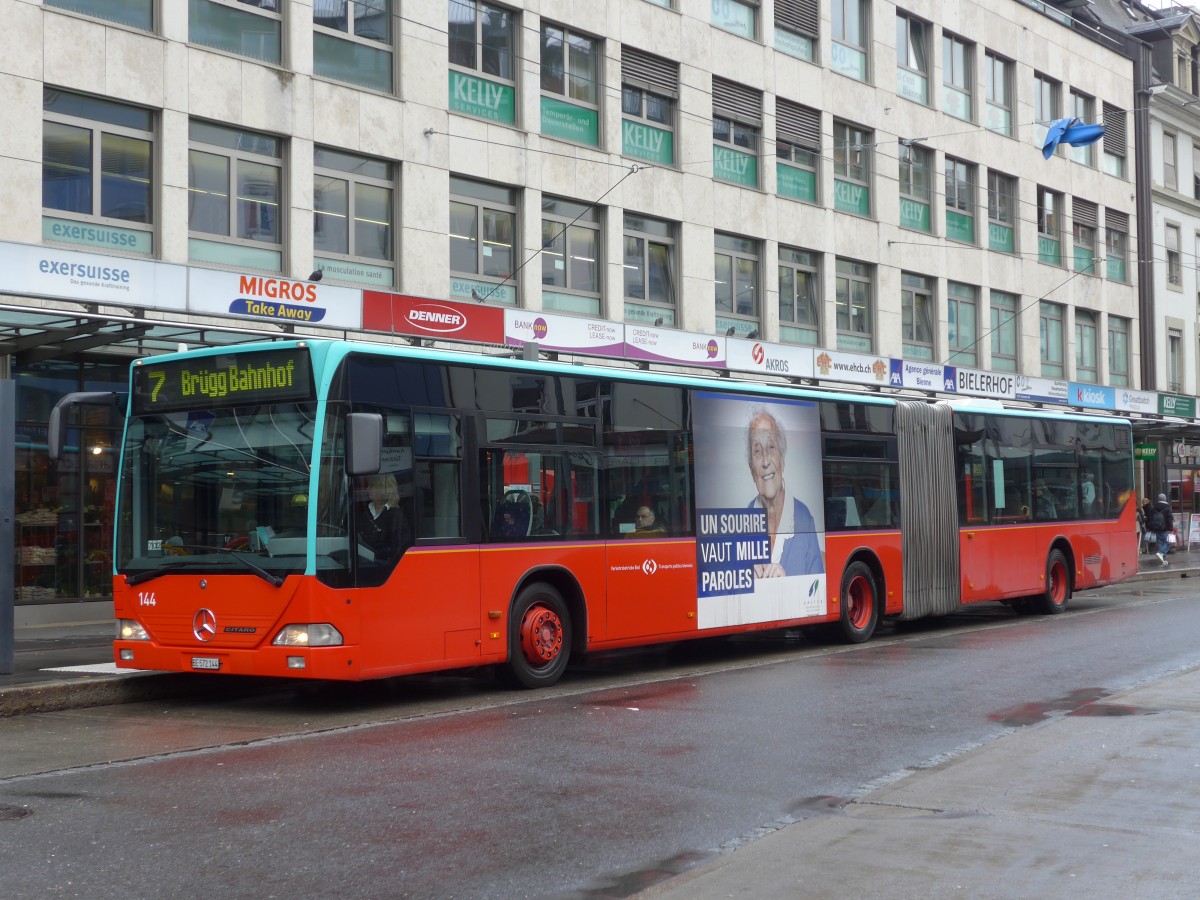 (158'963) - VB Biel - Nr. 144/BE 572'144 - Mercedes am 2. M�rz 2015 in Biel, Guisanplatz