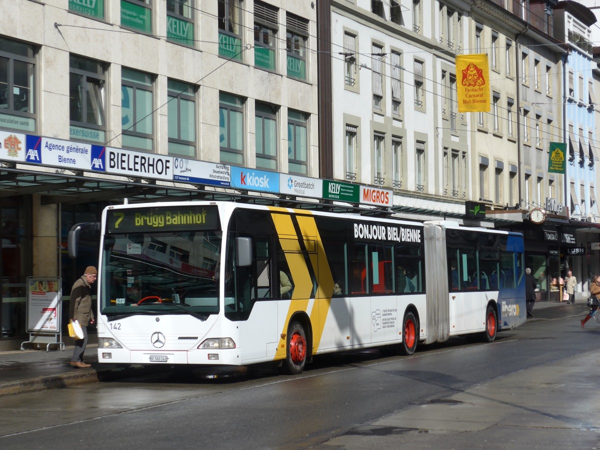 (158'980) - VB Biel - Nr. 142/BE 560'142 - Mercedes am 2. M�rz 2015 in Biel, Guisanplatz