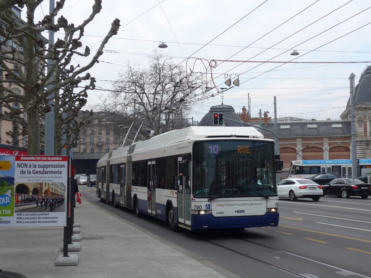 (159'154) - TPG Gen�ve - Nr. 790 - Hess/Hess Doppelgelenktrolleybus am 14. M�rz 2015 in Gen�ve, Place des Vingt-Deux-Cantons
