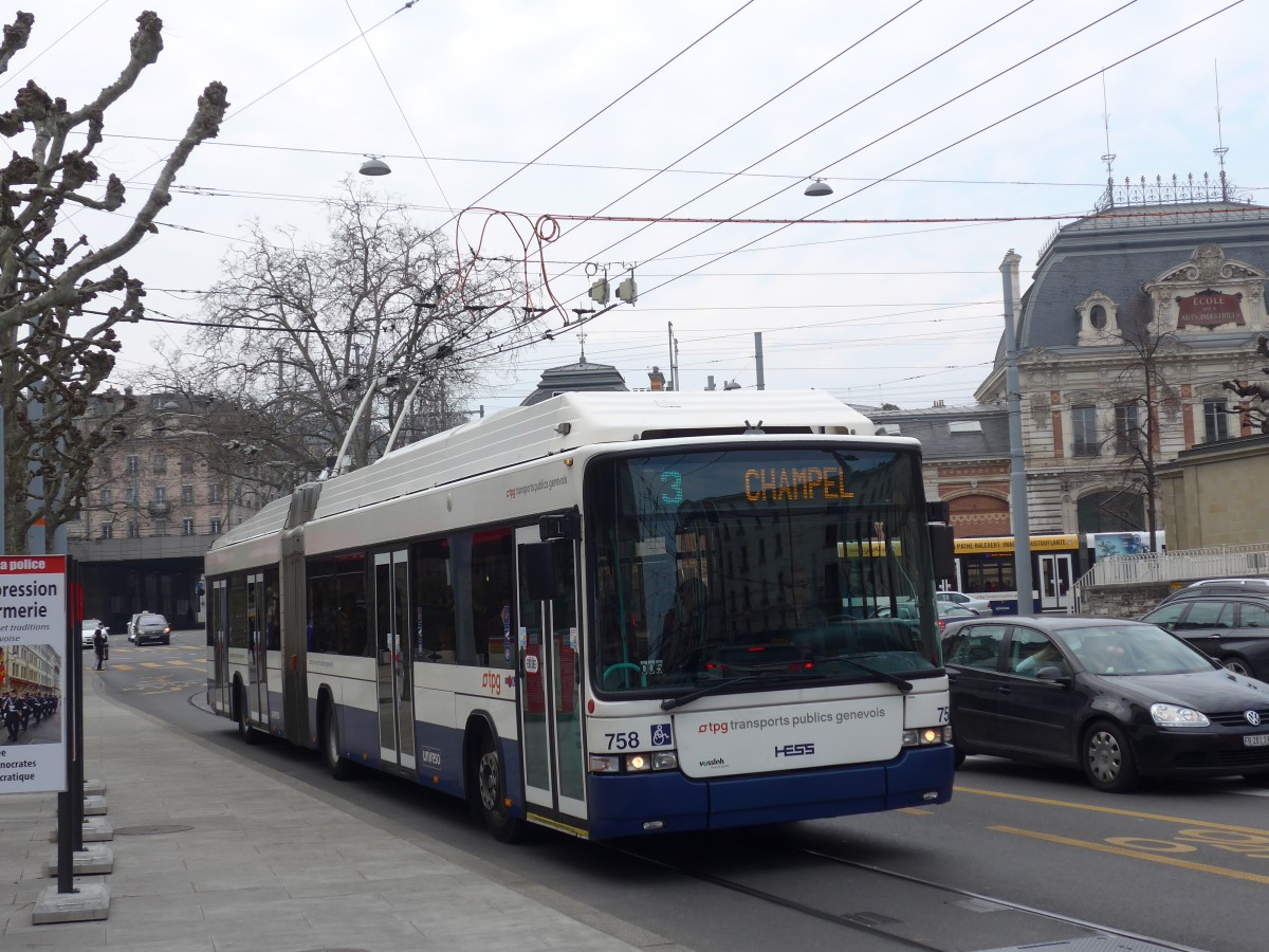 (159'156) - TPG Gen�ve - Nr. 758 - Hess/Hess Gelenktrolleybus am 14. M�rz 2015 in Gen�ve, Place des Vingt-Deux-Cantons