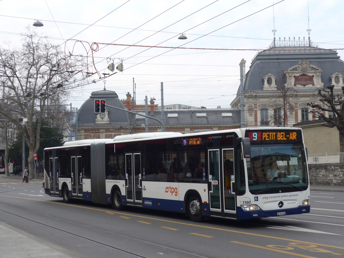 (159'157) - TPG Gen�ve - Nr. 1190/GE 961'264 - Mercedes am 14. M�rz 2015 in Gen�ve, Place des Vingt-Deux-Cantons
