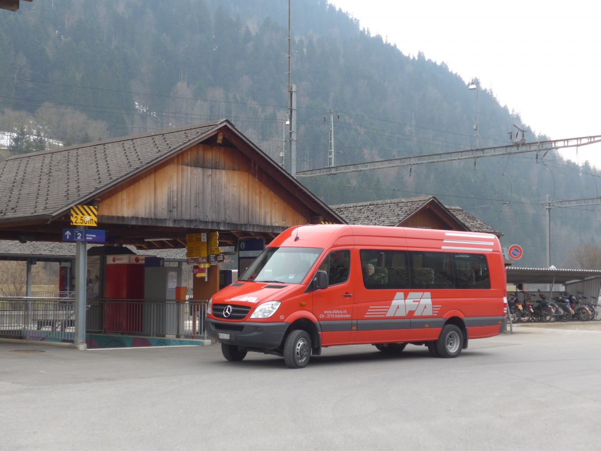 (159'211) - AFA Adelboden - Nr. 52/BE 611'129 - Mercedes am 16. M�rz 2015 beim Bahnhof Boltigen