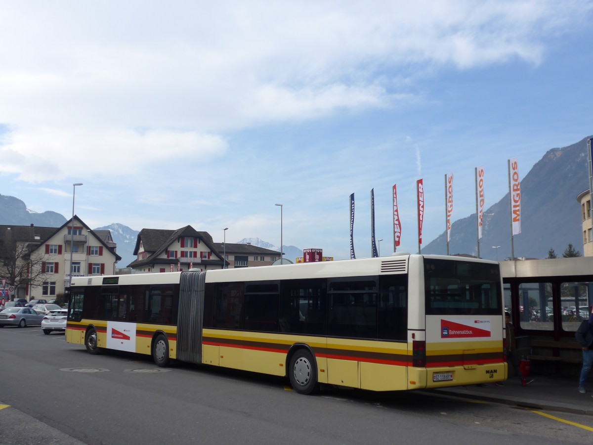 (159'231) - AAGS Schwyz - Nr. 81/SZ 118'681 - MAN (ex STI Thun Nr. 90) am 17. M�rz 2015 beim Bahnhof Brunnen