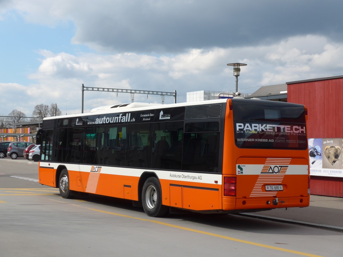 (159'475) - AOT Amriswil - Nr. 1/TG 690 - Neoplan (ex Vorf�hrfahrzeug) am 27. M�rz 2015 beim Bahnhof Amriswil