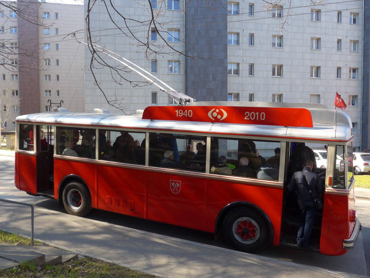(159'486) - VB Biel - Nr. 21 - Berna/Hess Trolleybus am 28. M�rz 2015 in Biel, Vorh�lzli