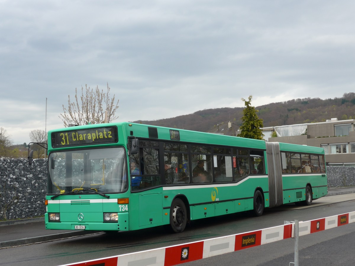 (159'812) - BVB Basel - Nr. 734/BS 3234 - Mercedes (ex VAG Freiburg/D Nr. 933) am 11. April 2015 in Riehen, H�rnli