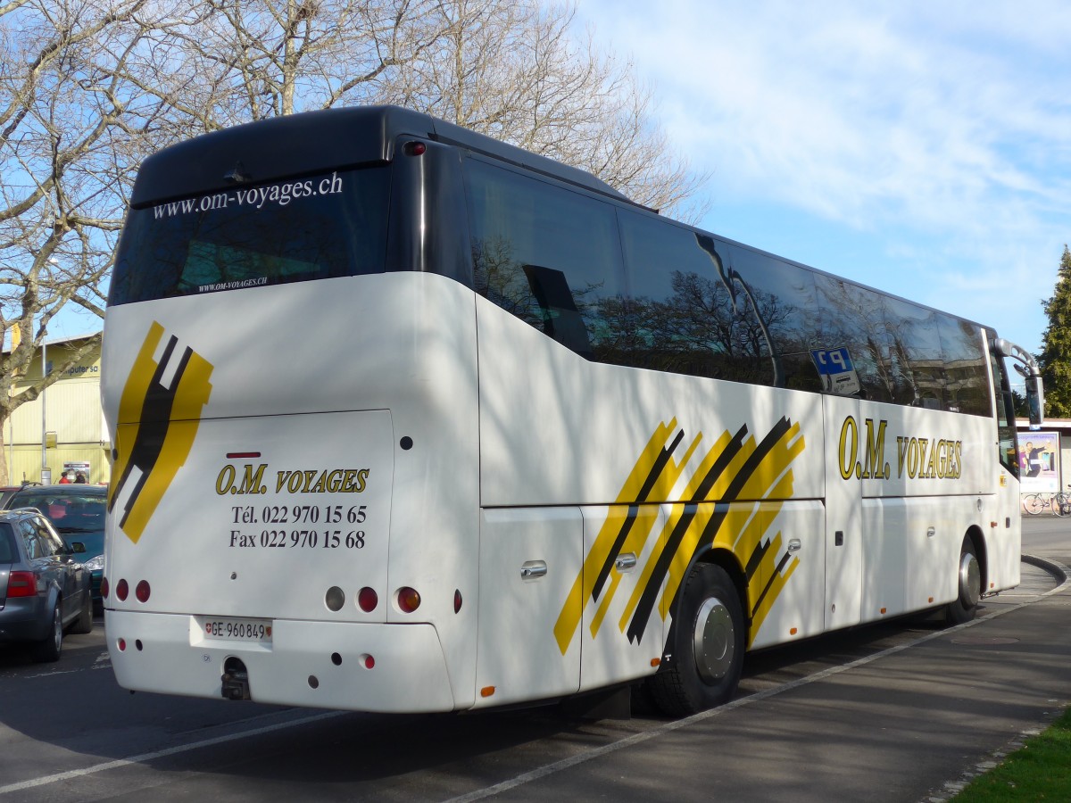 (159'908) - O.M. Voyages, Ch�telaine - GE 960'849 - Bova am 12. April 2015 in Thun, Lachen