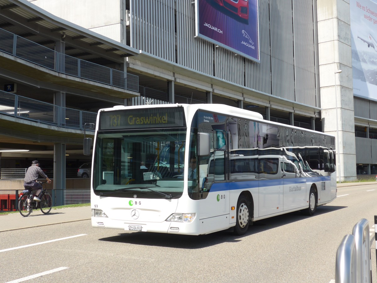 (160'211) - Welti-Furrer, Bassersdorf - Nr. 53/ZH 634'603 - Mercedes am 8. Mai 2015 in Z�rich, Flughafen