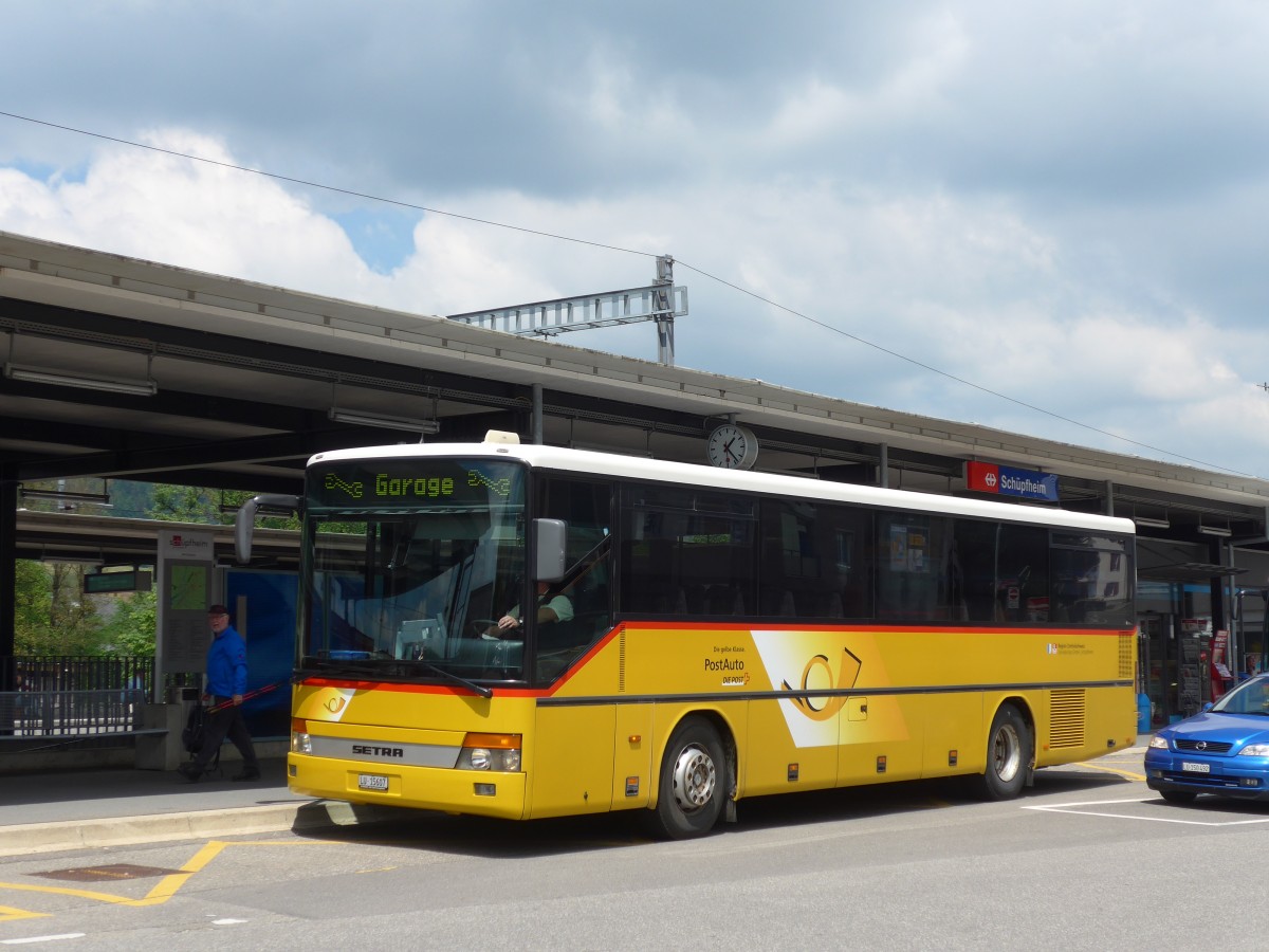 (160'943) - Schnider, Sch�pfheim - LU 15'607 - Setra am 24. Mai 2015 beim Bahnhof Sch�pfheim