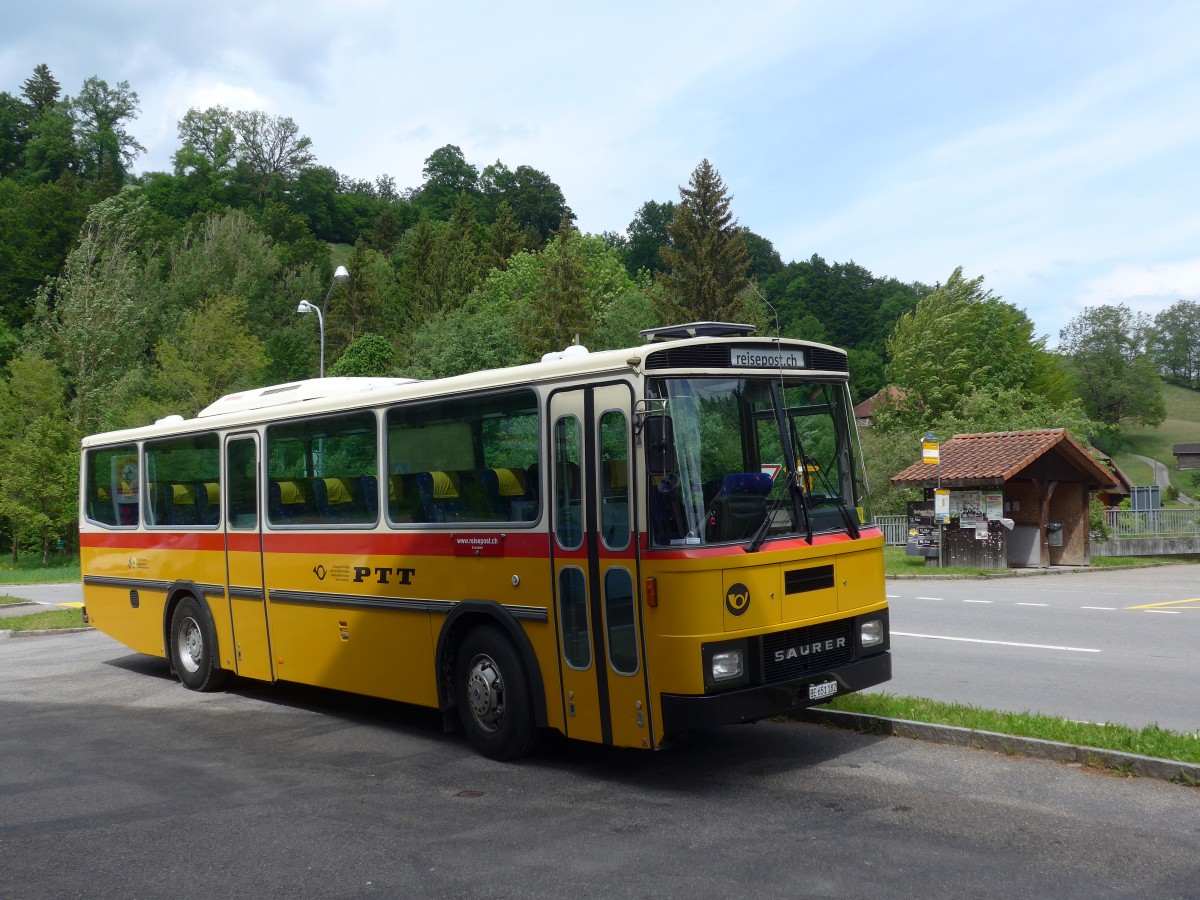 (161'571) - Bernair, M�nsingen - BE 651'182 - Saurer/T�scher (ex Schebath, Lauerz; ex Albin, F�llanden; ex Heim, Flums) am 30. Mai 2015 in Wislisau, Wirtschaft
