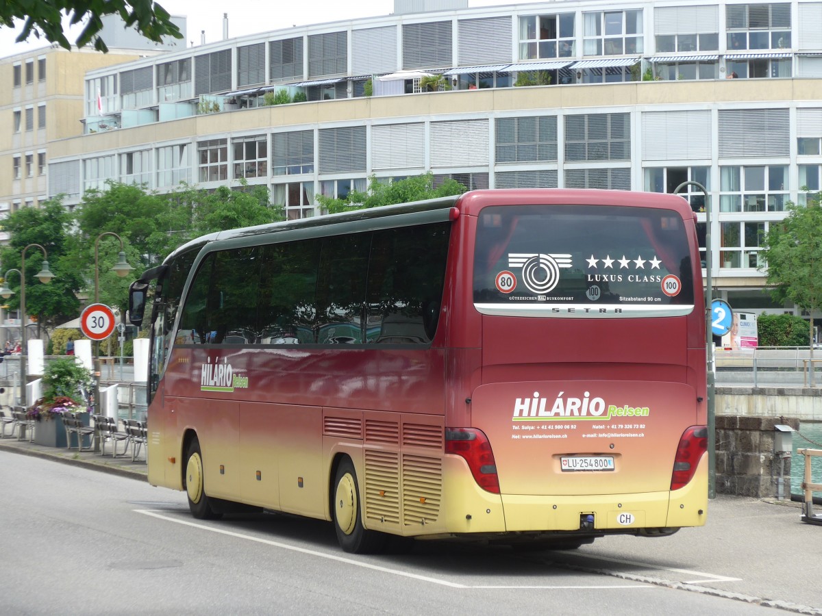(162'181) - Hil�rio, Sch�tz - LU 254'800 - Setra (ex Marti, Kallnach) am 18. Juni 2015 bei der Schiffl�ndte Thun