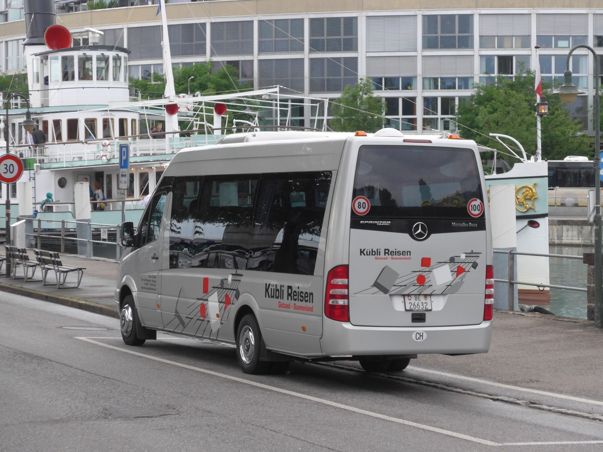 (162'185) - K�bli, Gstaad - BE 26'632 - Mercedes am 18. Juni 2015 bei der Schiffl�ndte Thun