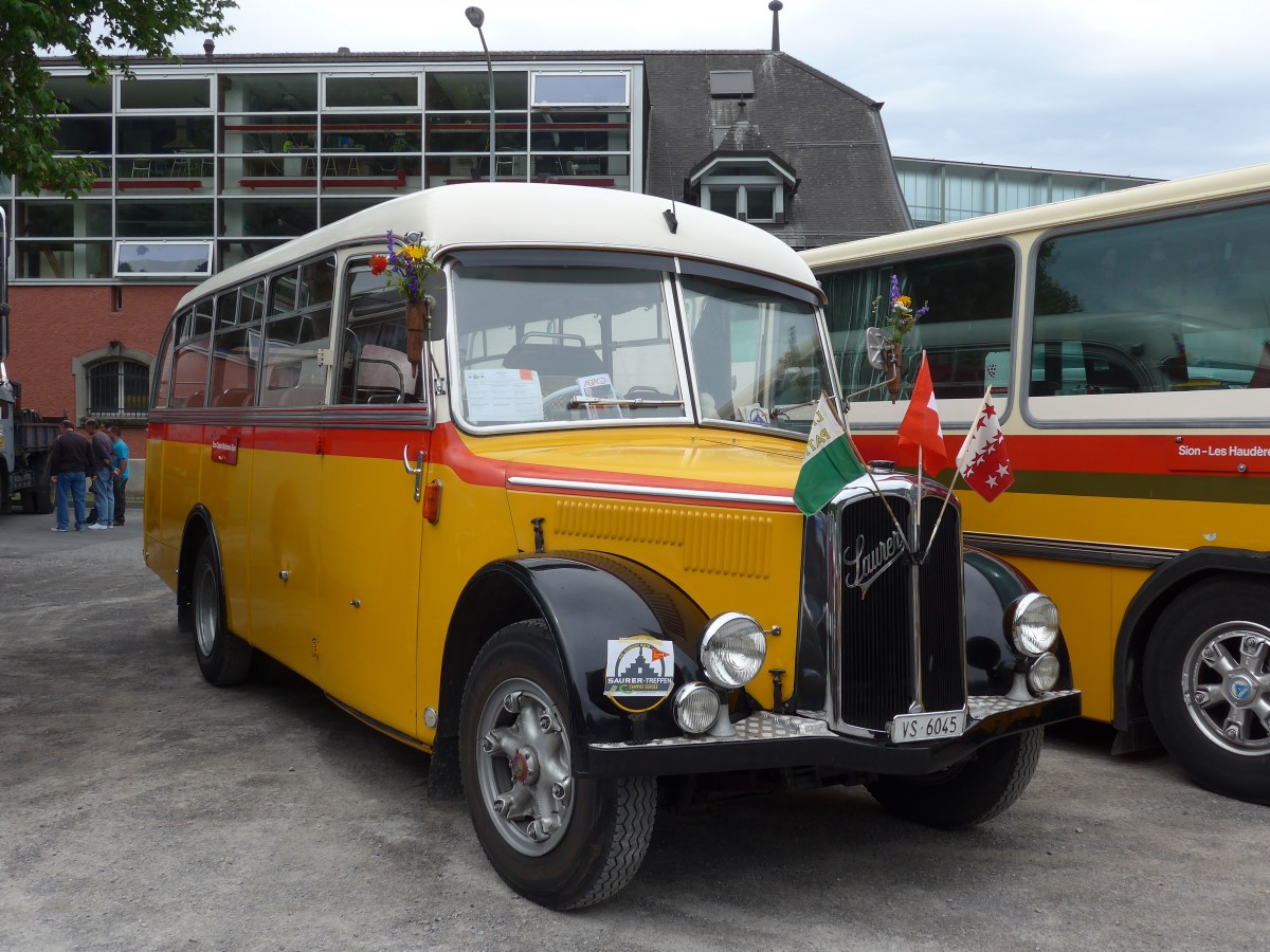 (162'215) - Suter, Savi�se - VS 6045 - Saurer/Lauber (ex Humbert-Droz, Ligni�res; ex P 21'016; ex Pache+Helfer, Colombier) am 20. Juni 2015 in Aigle, Saurertreffen