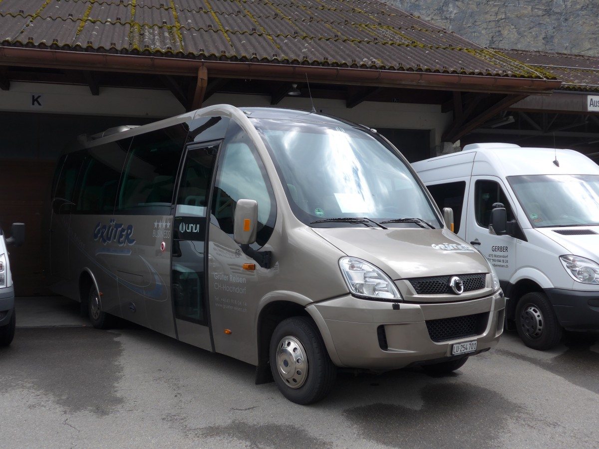 (162'369) - Gr�ter, Hochdorf - Nr. 10/LU 254'701 - Mercedes/UNVI am 20. Juni 2015 in Meiringen, Balm