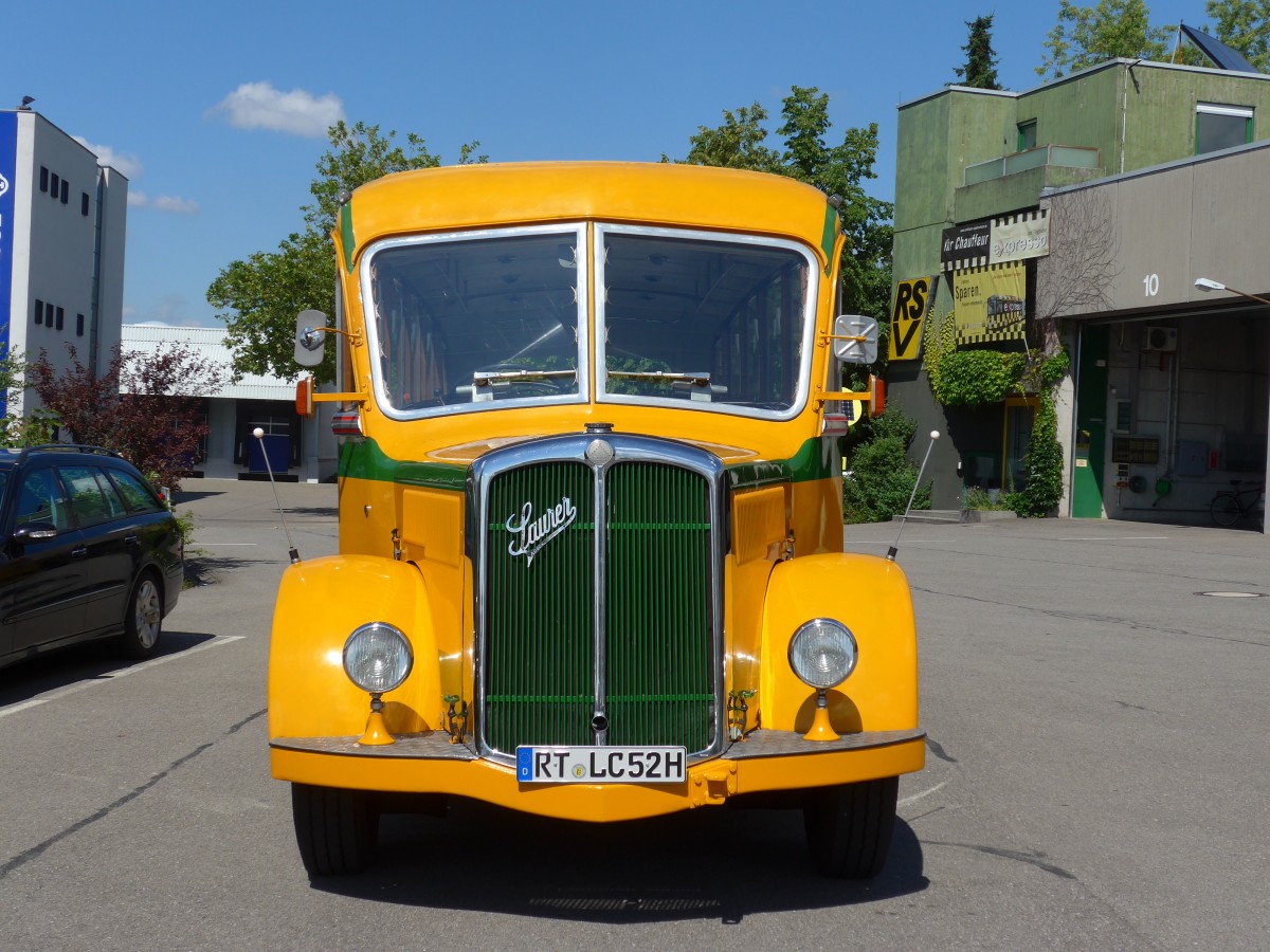 (162'539) - Hogenm�ller, Reutlingen - RT-LC 52H - Saurer/R&J (ex AvH Heimenschwand Nr. 1) am 24. Juni 2015 in Reutlingen, Betriebshof