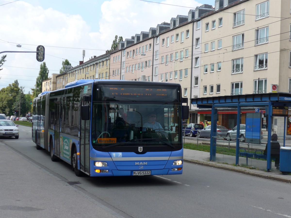 (162'778) - MVG M�nchen - Nr. 5332/M-VG 5332 - MAN am 28. Juni 2015 in M�nchen, Bahnhof Giesing