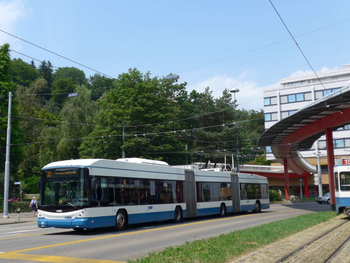 (162'968) - VBZ Z�rich - Nr. 81 - Hess/Hess Doppelgelenktrolleybus am 6. Juli 2015 in Z�rich, Bucheggplatz