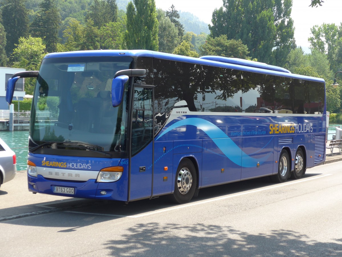 (163'074) - Aus England: Shearings, Wigan - Nr. 645/BT63 GDO - Setra am 16. Juli 2015 bei der Schiffl�ndte Thun