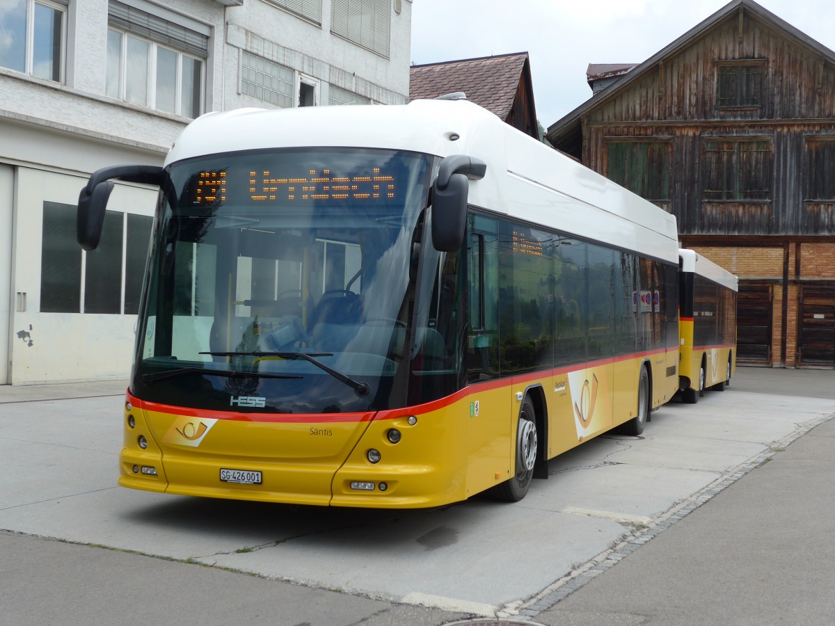(163'207) - PostAuto Ostschweiz - SG 426'001 - Hess am 2. August 2015 in Urn�sch, Garage