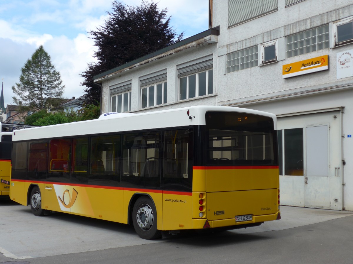 (163'210) - PostAuto Ostschweiz - SG 412'681 - Hess Personenanh�nger am 2. August 2015 in Urn�sch, Garage