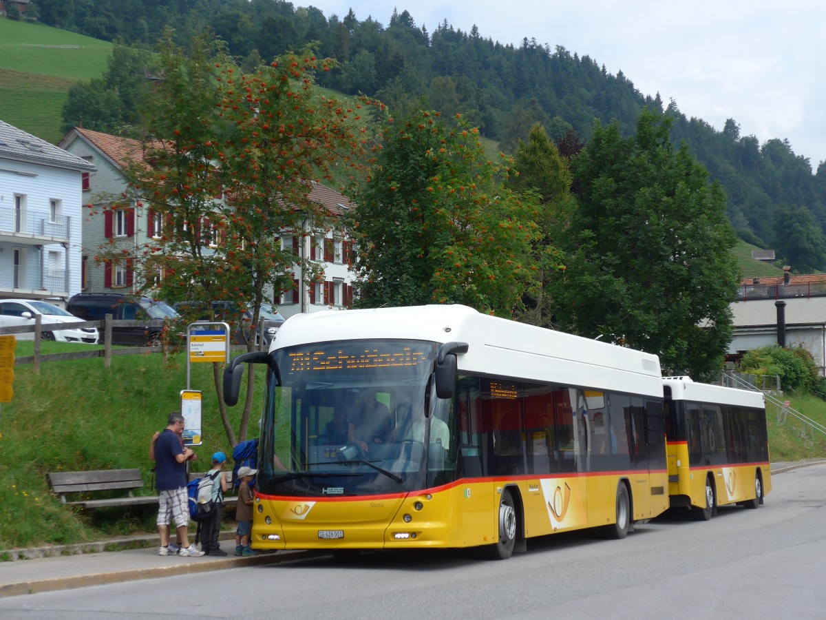 (163'229) - PostAuto Ostschweiz - SG 426'001 - Hess am 2. August 2015 beim Bahnhof Urn�sch