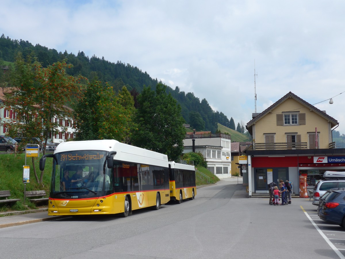 (163'230) - PostAuto Ostschweiz - SG 426'001 - Hess am 2. August 2015 beim Bahnhof Urn�sch
