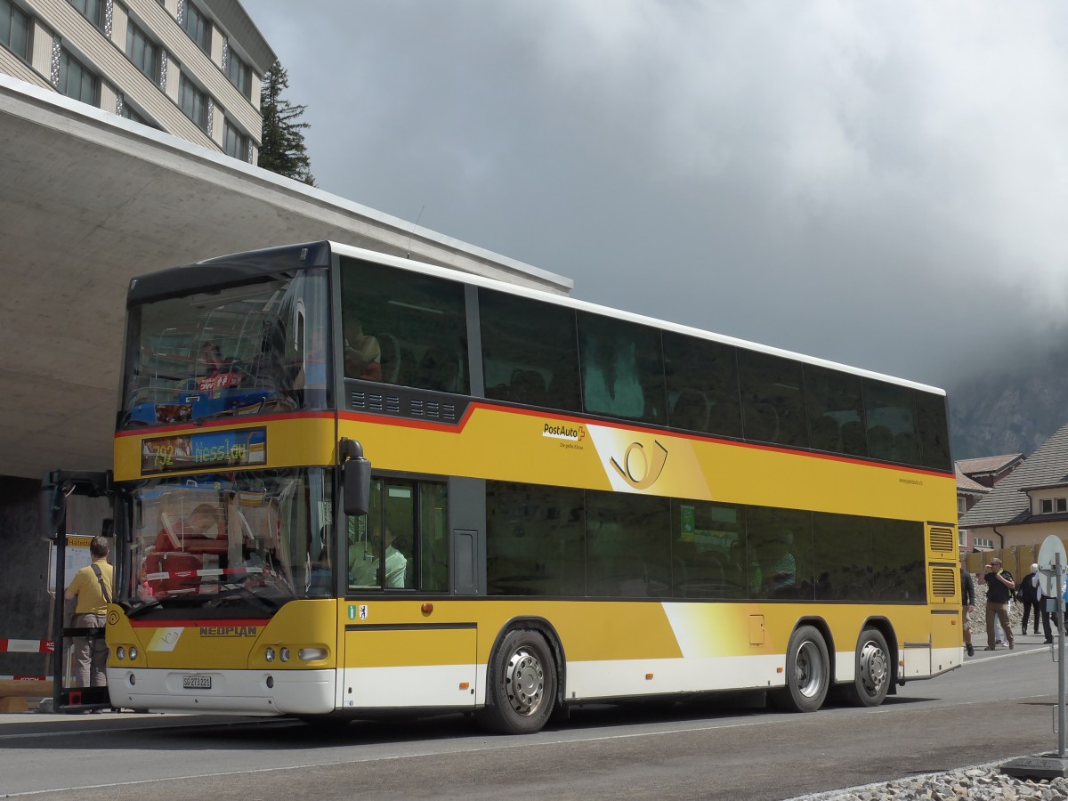 (163'246) - PostAuto Ostschweiz - SG 273'221 - Neoplan (ex P 27'020) am 2. August 2015 in Schw�galp, S�ntis-Schwebebahn