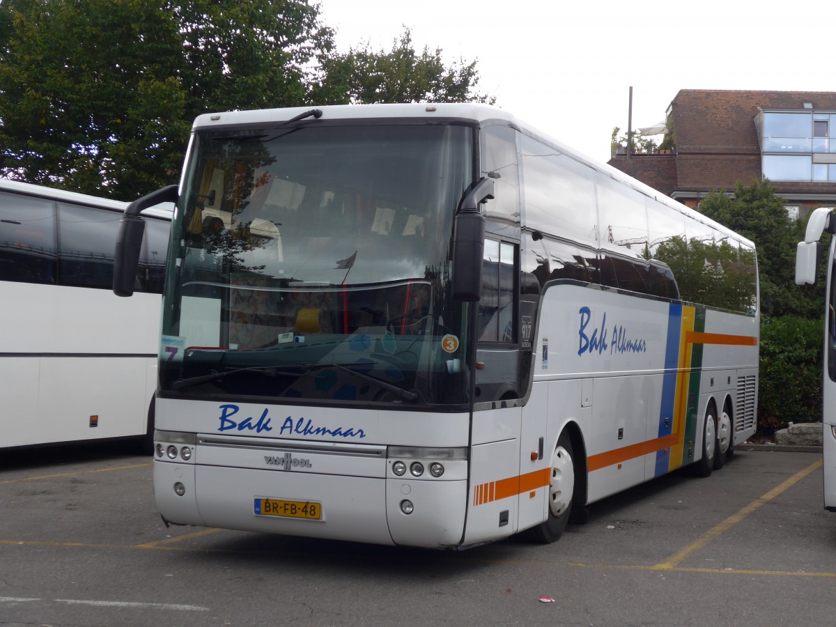 (163'608) - Aus Holland: Bak, Alkmaar - Nr. 74/BR-FB-48 - Van Hool am 16. August 2015 in Z�rich, Sihlquai