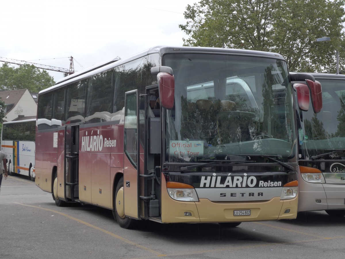 (163'621) - Hil�rio, Sch�tz - LU 254'802 - Setra (ex Marti, Kallnach) am 16. August 2015 in Z�rich, Sihlquai
