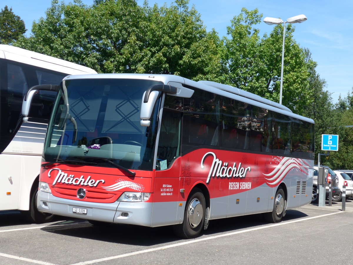 (163'861) - M�chler, Siebnen - SZ 5328 - Mercedes am 26. August 2015 in Thun, Seestrasse