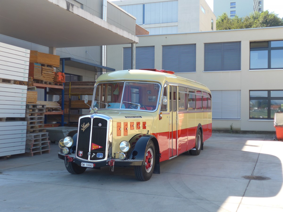 (163'924) - Imfeld, Sachseln - OW 10'062 - Saurer/T�scher (ex L�tscher, Neuheim) am 29. August 2015 in Oberkirch, CAMPUS Sursee