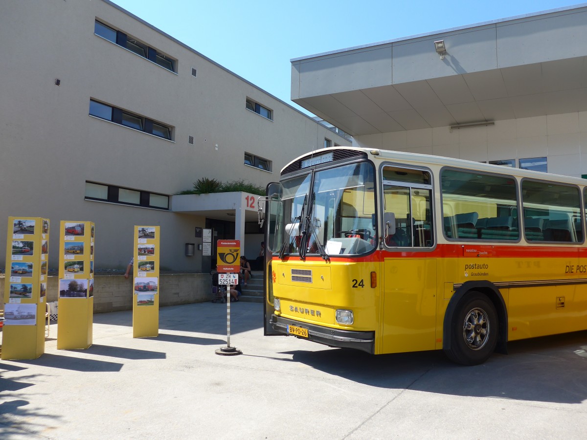 (164'149) - Aus Holland: FRAM Drachten - Nr. 24/BV-PD-26 - Saurer/R&J (ex PostAuto Graub�nden; ex P 24'367) am 29. August 2015 in Oberkirch, CAMPUS Sursee (Teilaufnahme)