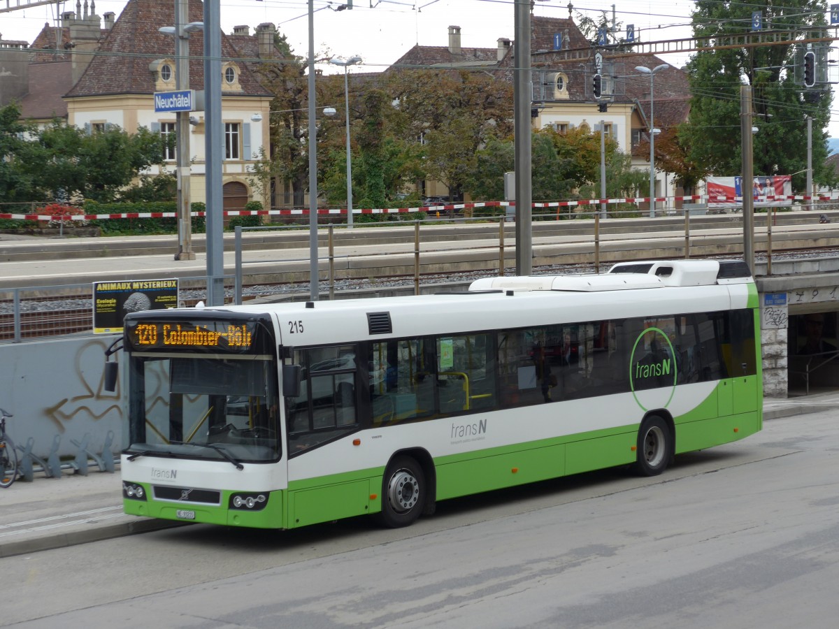 (164'760) - transN, La Chaux-de-Fonds - Nr. 215/NE 93'215 - Volvo (ex TN Neuch�tel Nr. 215) am 15. September 2015 beim Bahnhof Neuch�tel