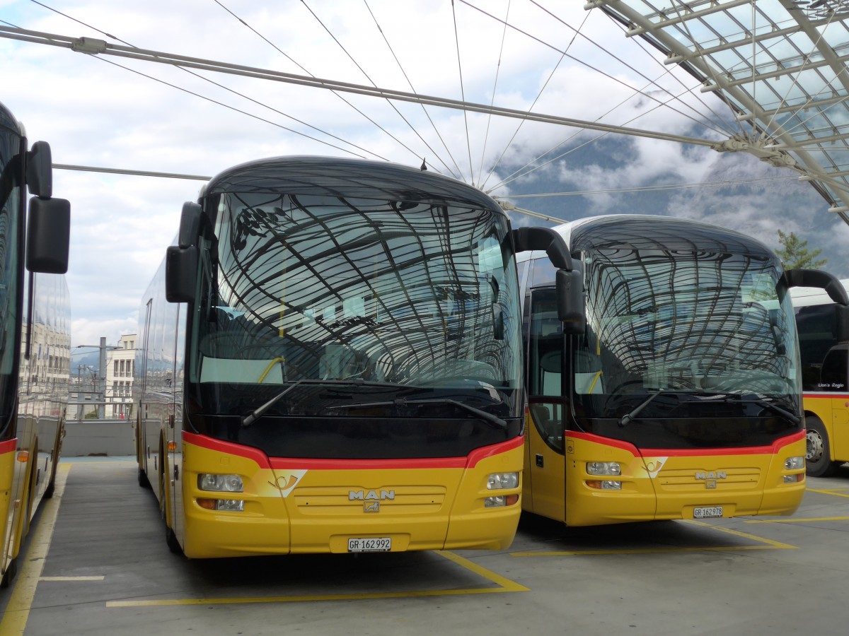 (165'186) - PostAuto Graub�nden - GR 162'992 - MAN am 19. September 2015 in Chur, Postautostation
