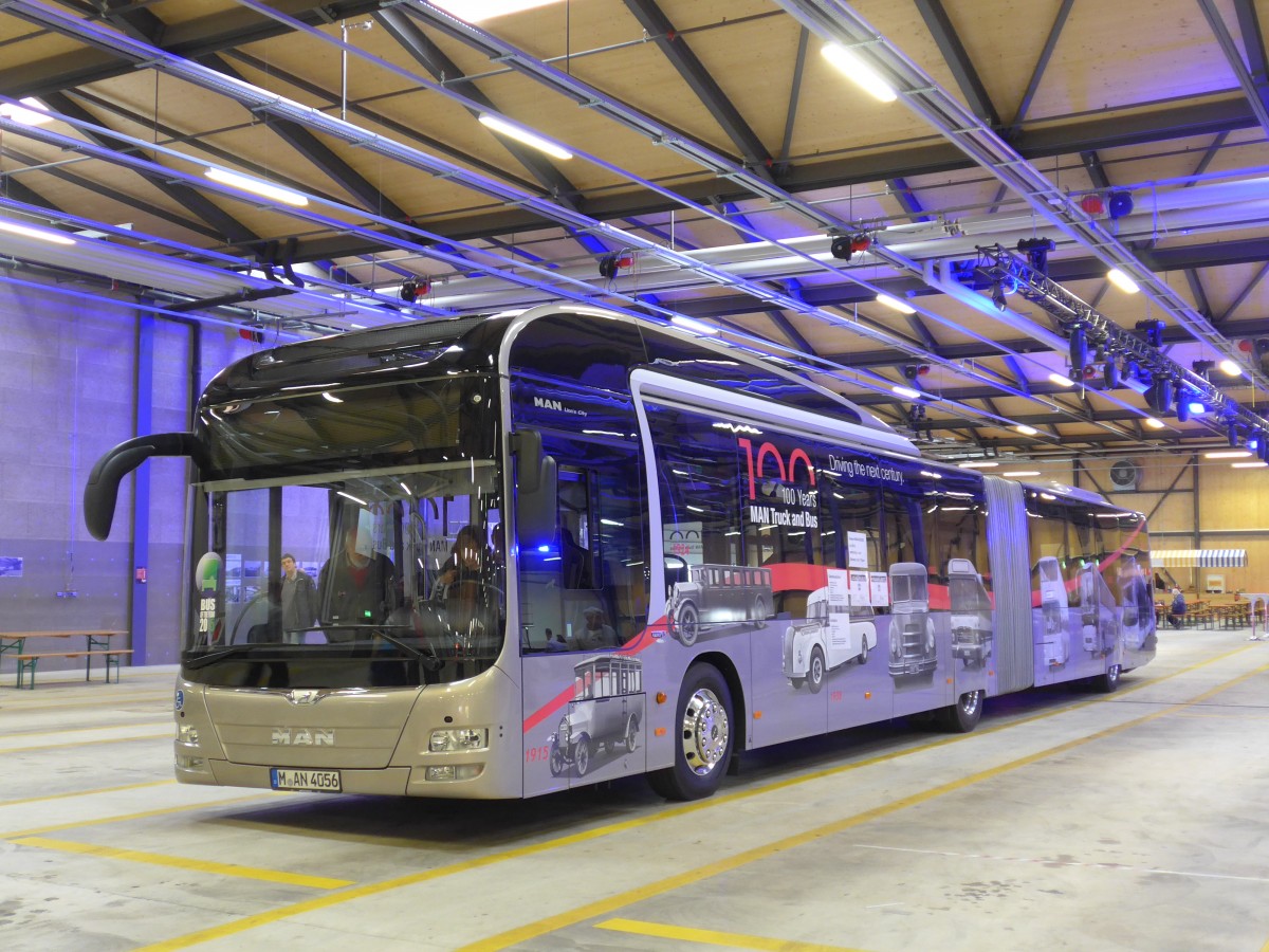 (165'835) - Aus Deutschland: MAN, M�nchen - M-AN 4056 - MAN am 26. September 2015 in Winterthur, Depot Gr�zefeld