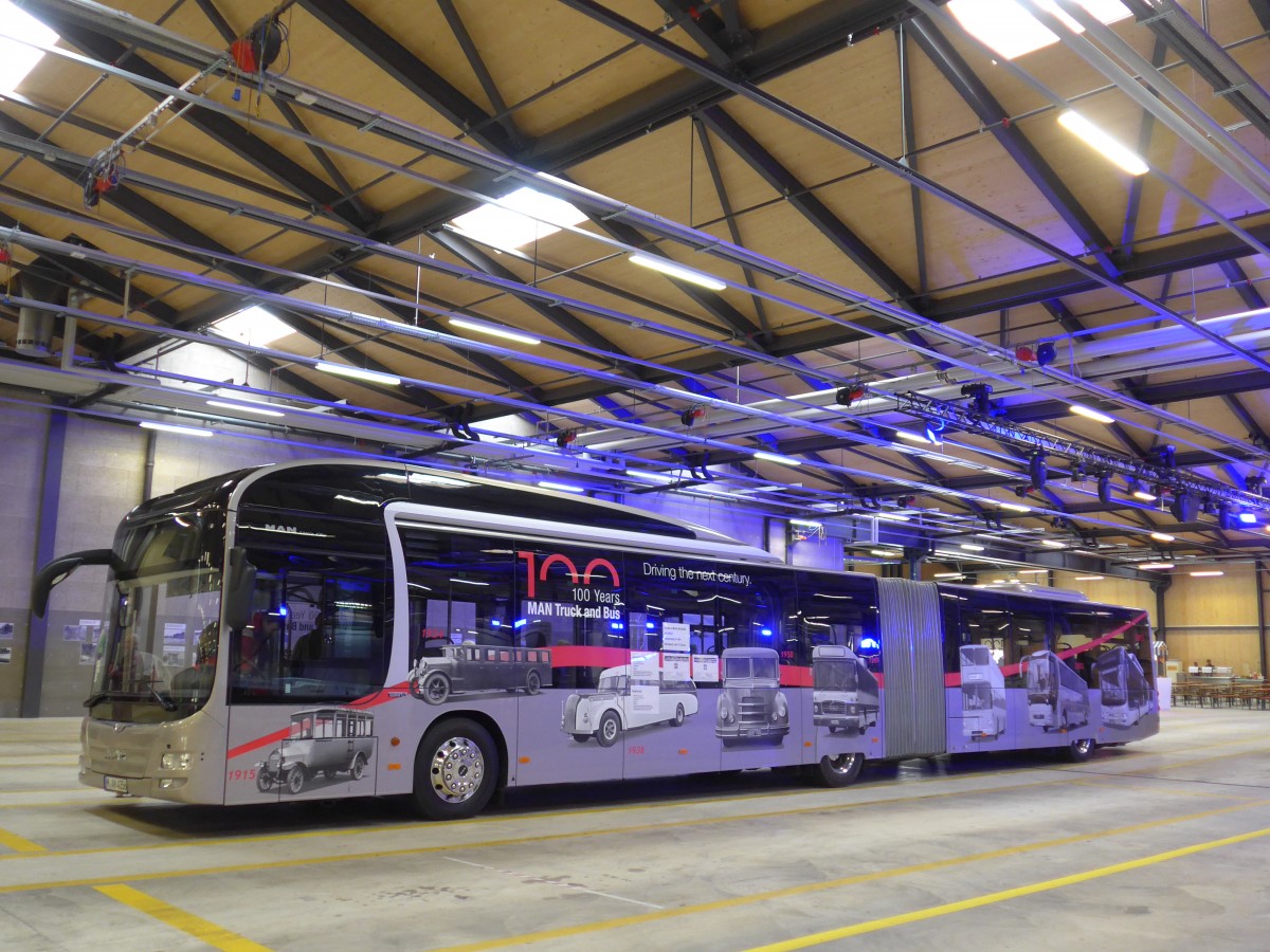 (165'836) - Aus Deutschland: MAN, M�nchen - M-AN 4056 - MAN am 26. September 2015 in Winterthur, Depot Gr�zefeld