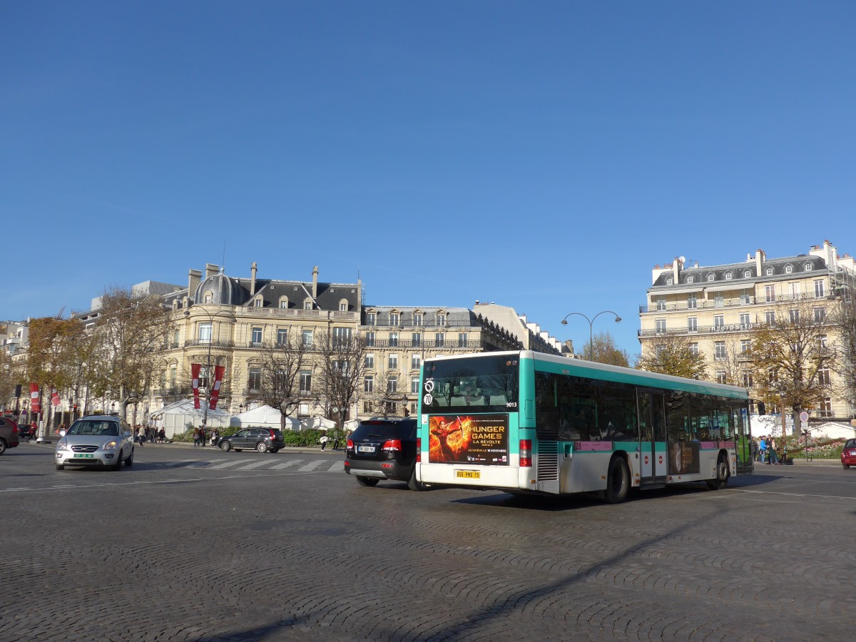 (166'650) - RATP Paris - Nr. 9013/856 PMG 75 - MAN am 15. November 2015 in Paris, Champs-Elys�es