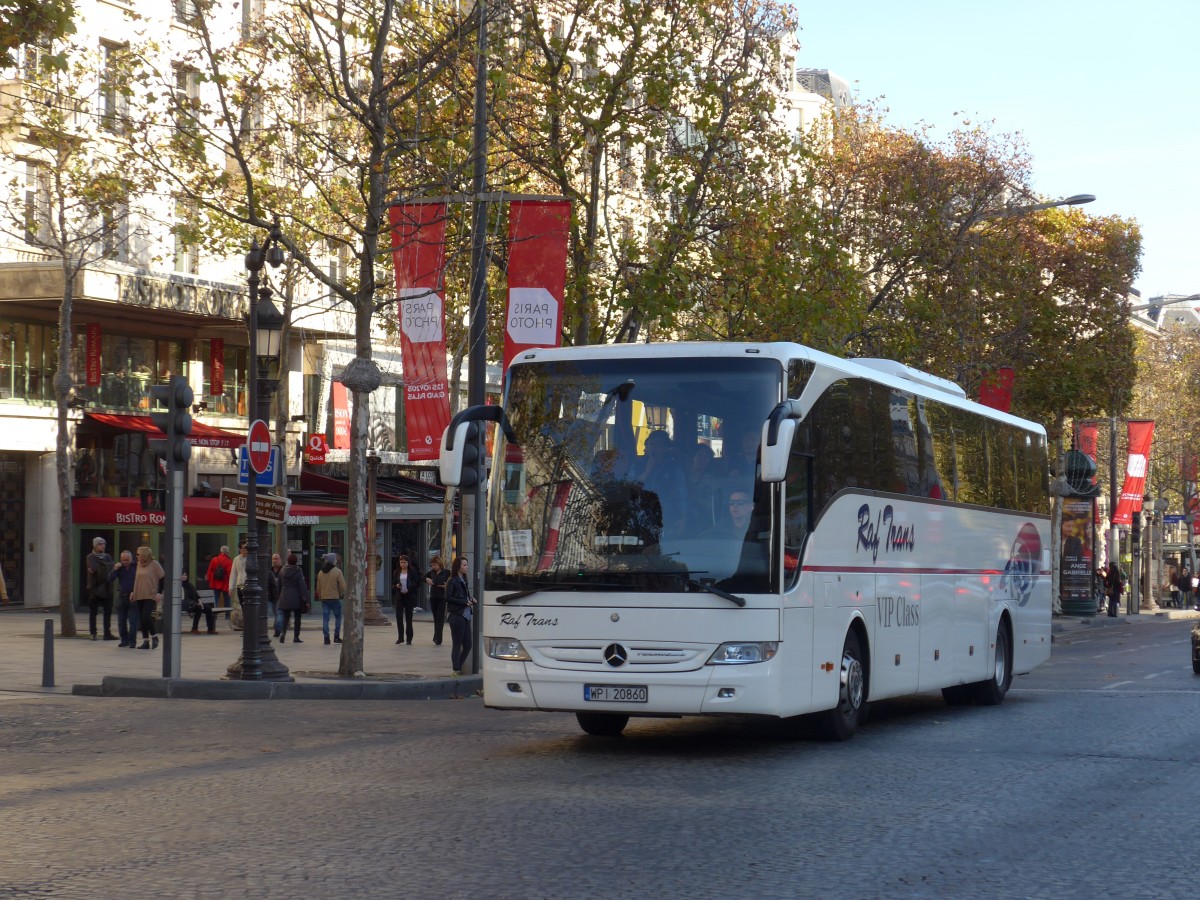 (166'672) - Aus Polen: Raf Trans, Warszawa - WPI 20'860 - Mercedes am 15. November 2015 in Paris, Champs-Elys�es