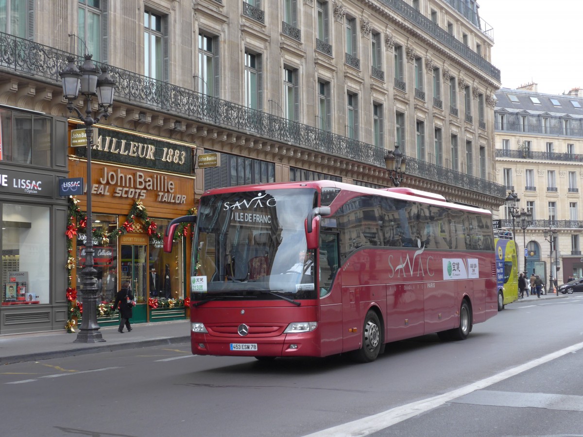 (166'882) - SAVAC, Chevreuse - 453 ESM 78 - Mercedes am 16. November 2015 in Paris, Op�ra