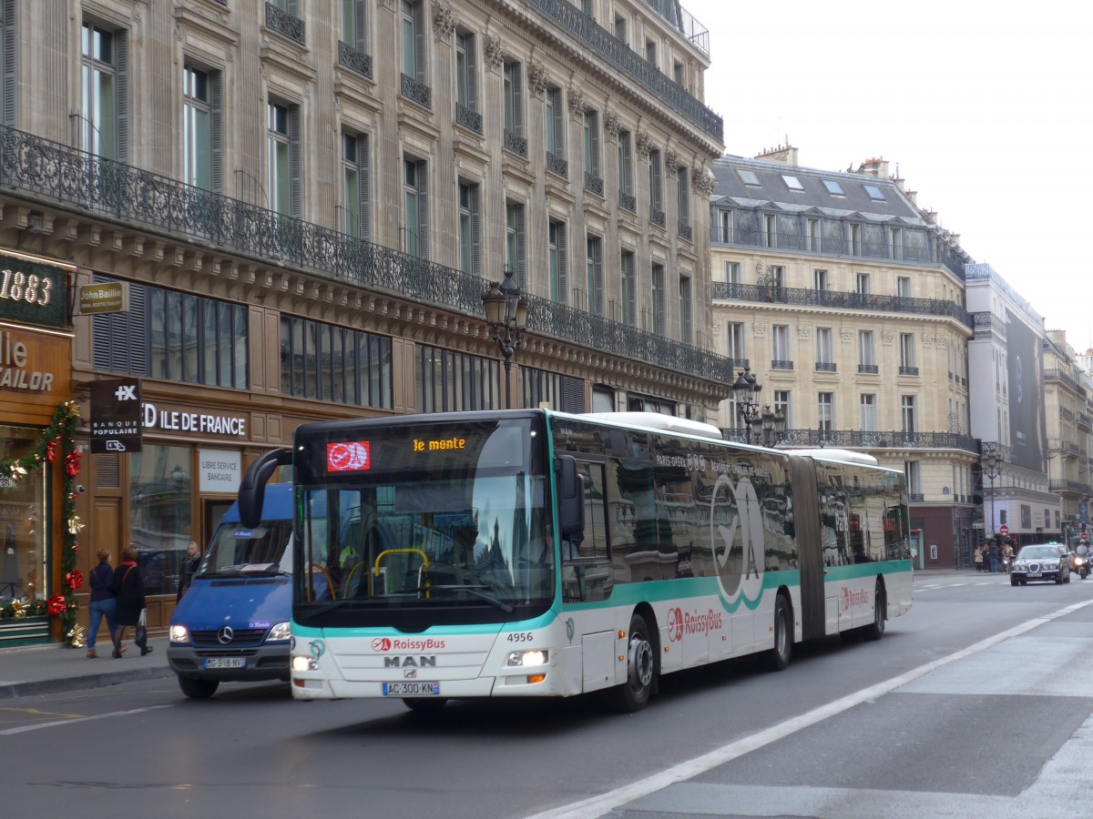 (166'884) - RATP Paris - Nr. 4956/AC 300 KN - MAN am 16. November 2015 in Paris, Op�ra