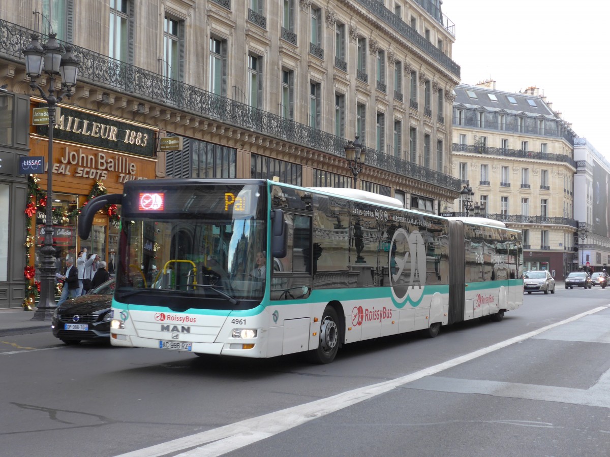 (166'896) - RATP Paris - Nr. 4961/AC 996 RZ - MAN am 16. November 2015 in Paris, Op�ra